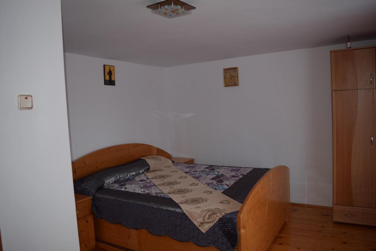 Casa Moldovita Luaran gambar