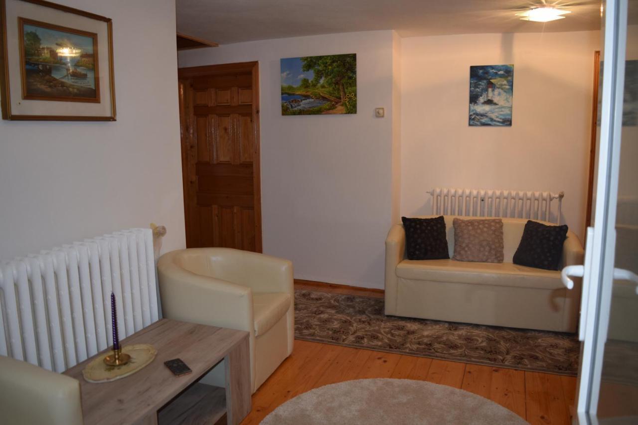 Casa Moldovita Luaran gambar