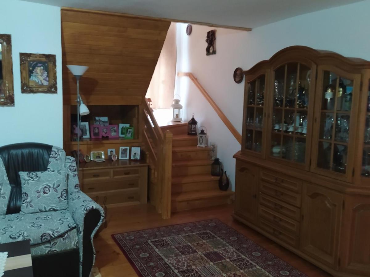 Casa Moldovita Luaran gambar