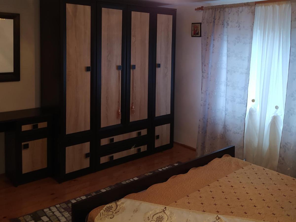 Casa Moldovita Luaran gambar