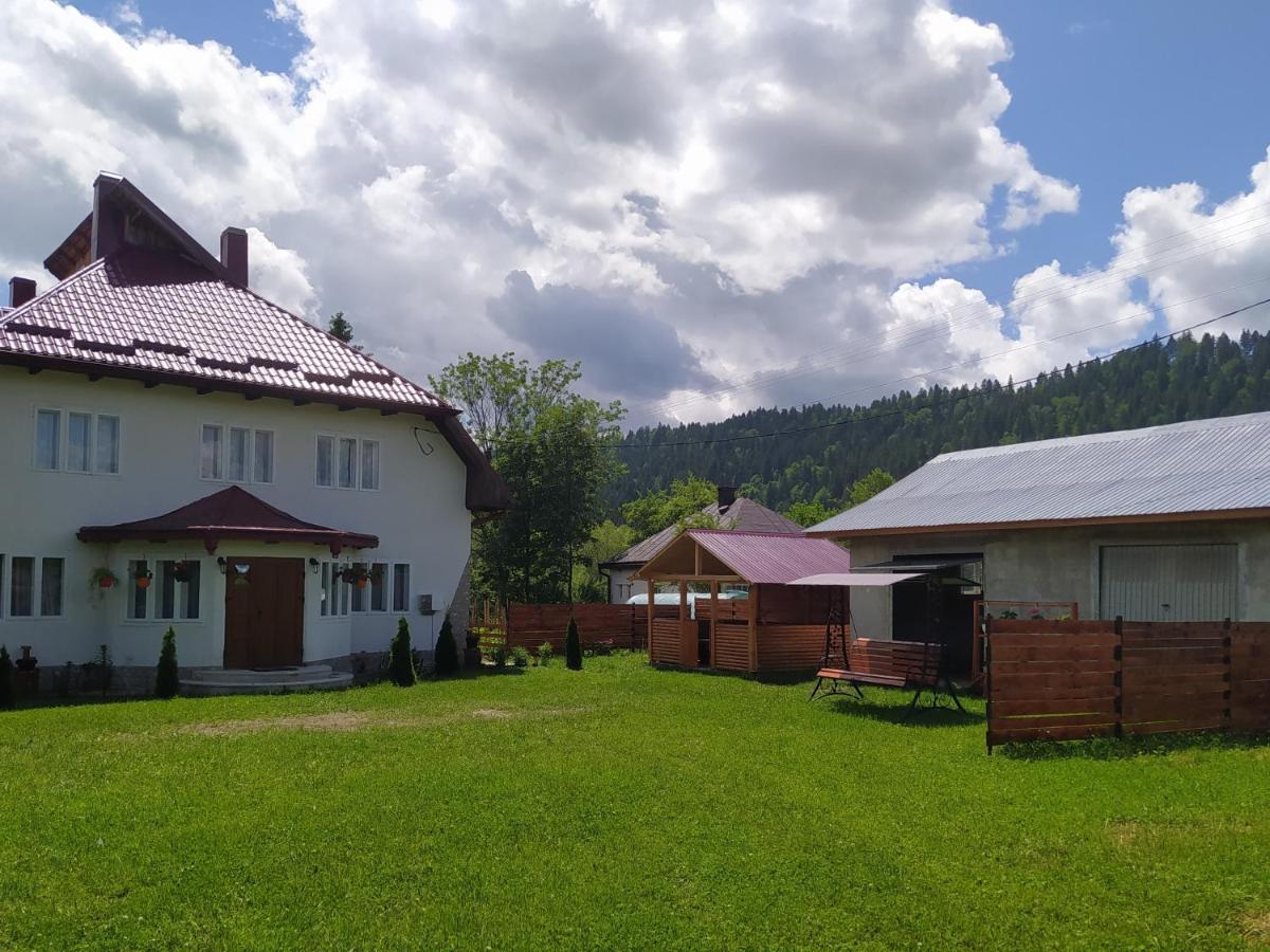 Casa Moldovita Luaran gambar