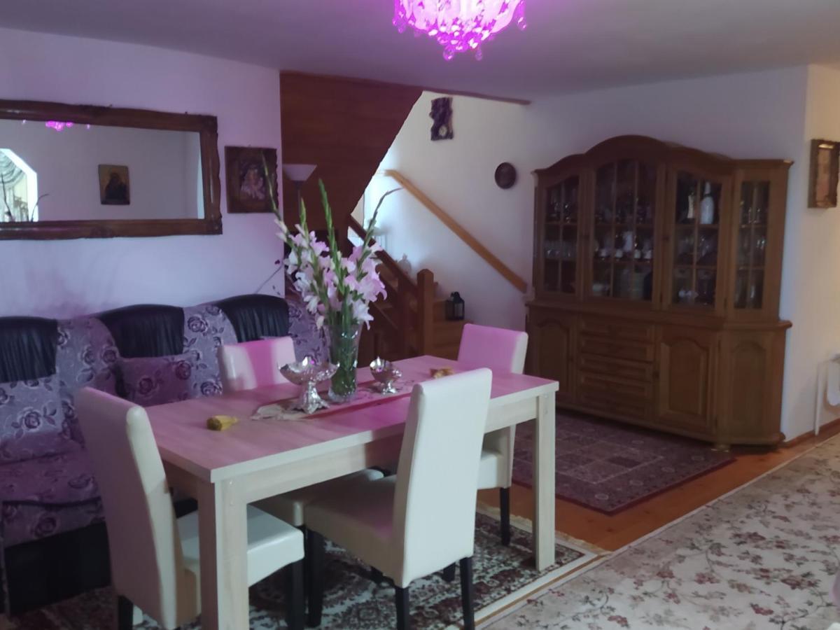 Casa Moldovita Luaran gambar